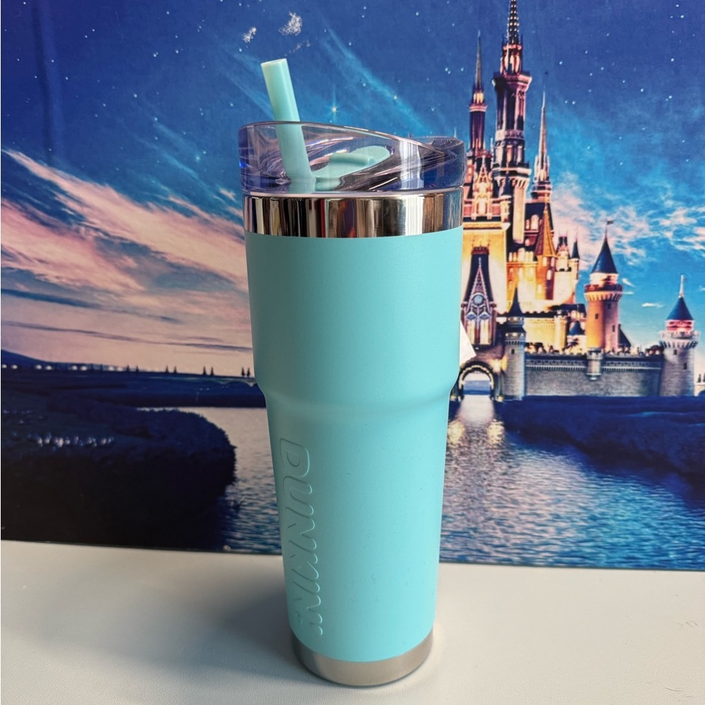 Dunkin' Aqua Tumbler with Straw